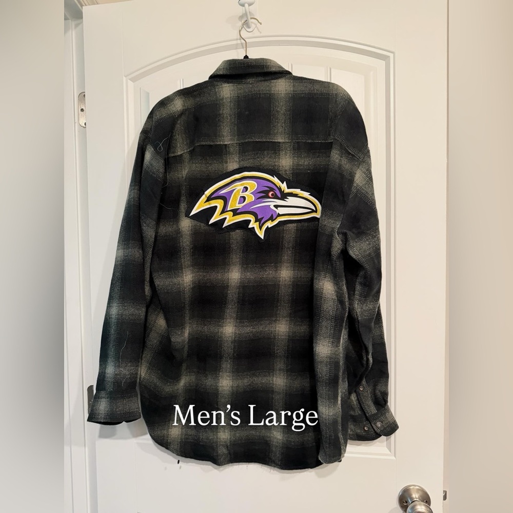 Baltimore Ravens Women's Plaid Shirt Shacket Flannel Top NFL Upcycled Men’s Lg